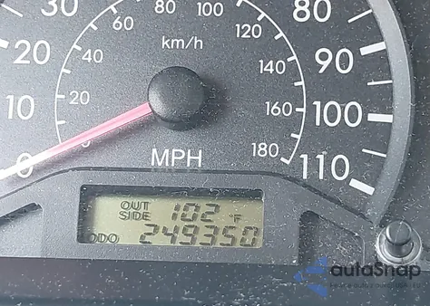 2005 Toyota Corolla Ce z USA, uszkodzony, nr VIN 1NXBR32E35Z457194